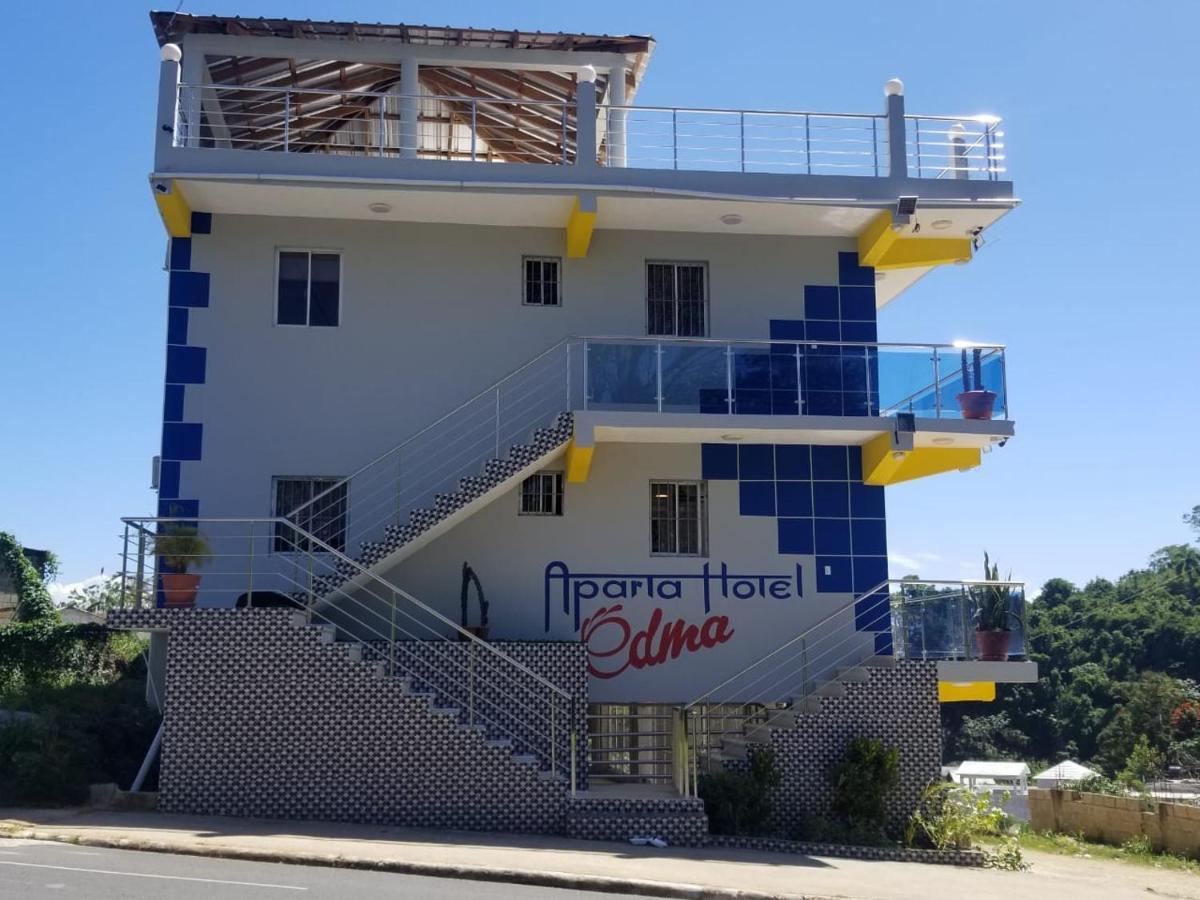 Edma Apartahotel Samana Exterior photo
