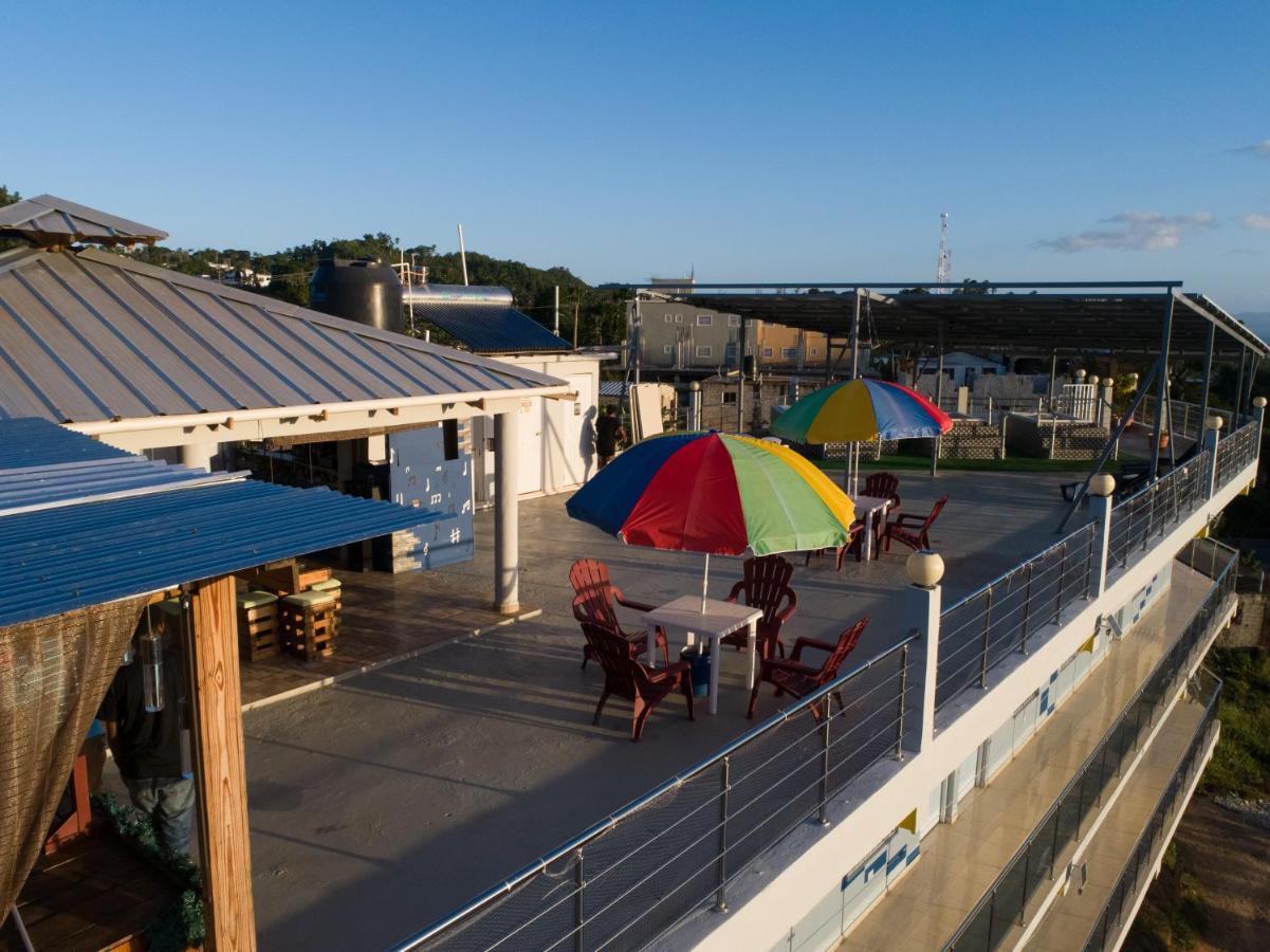 Edma Apartahotel Samana Exterior photo