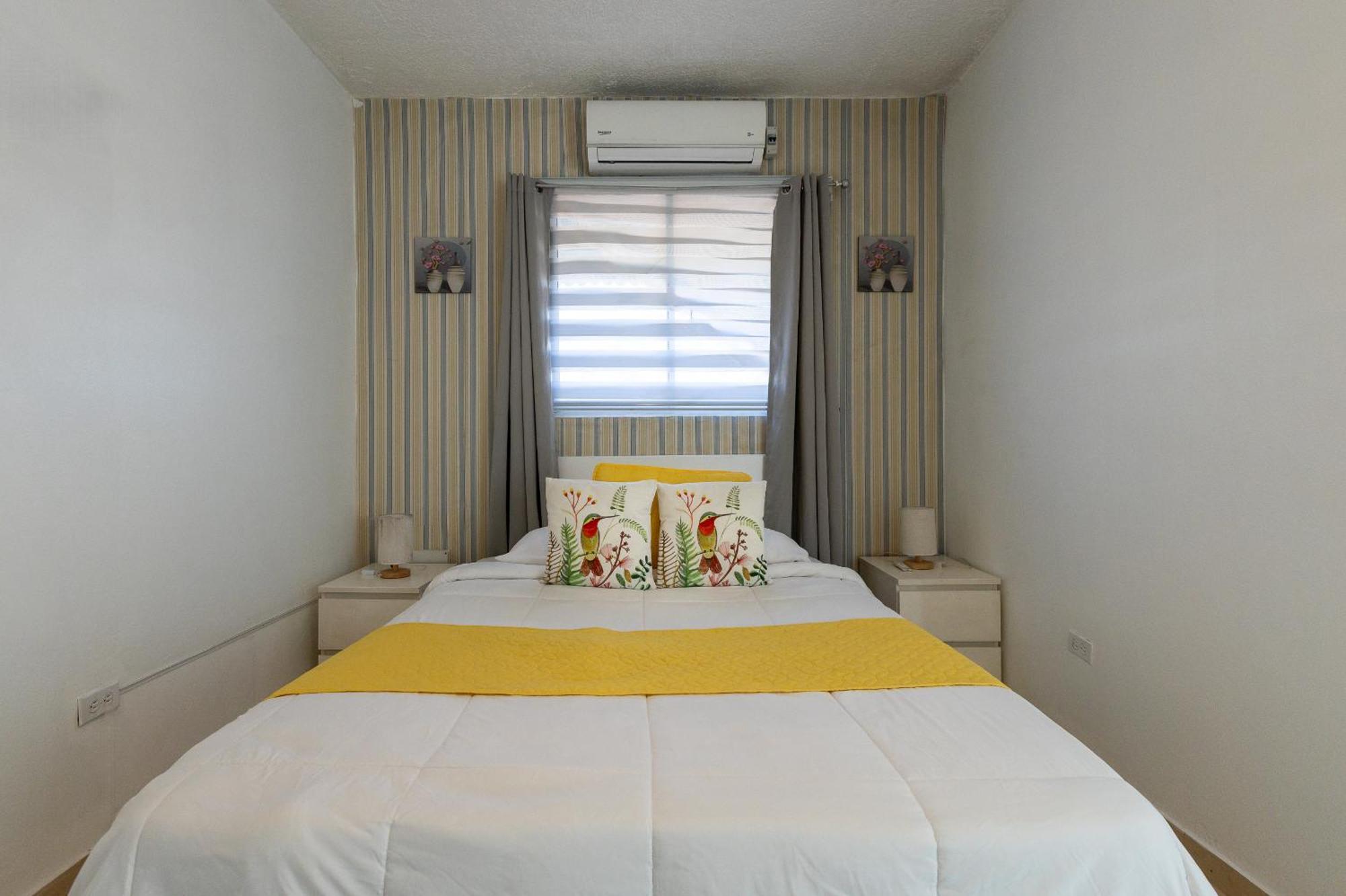 Edma Apartahotel Samana Exterior photo