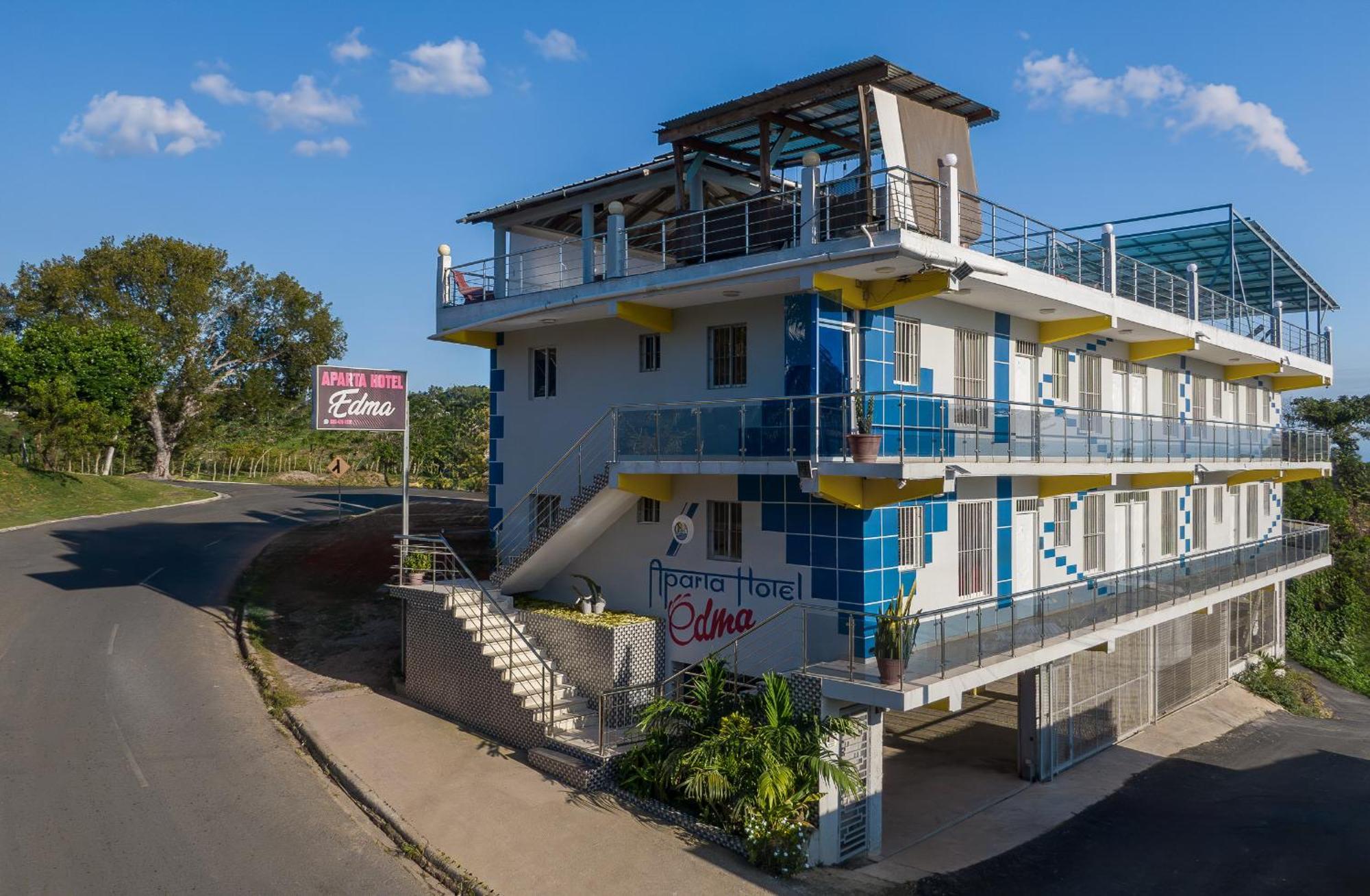 Edma Apartahotel Samana Exterior photo
